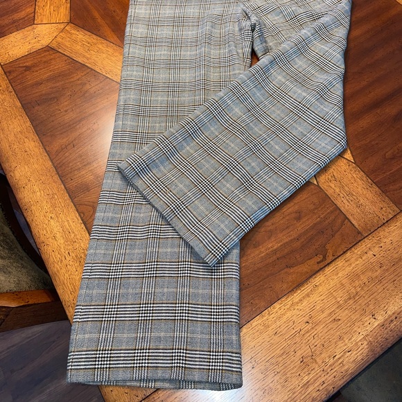 Talbots Plaid Wide Leg Stretch Trousers - Picture 4 of 9